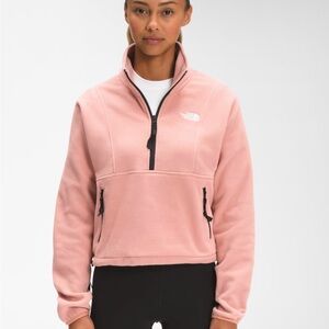 The North Face Women's Peach Half-Zip Fleece